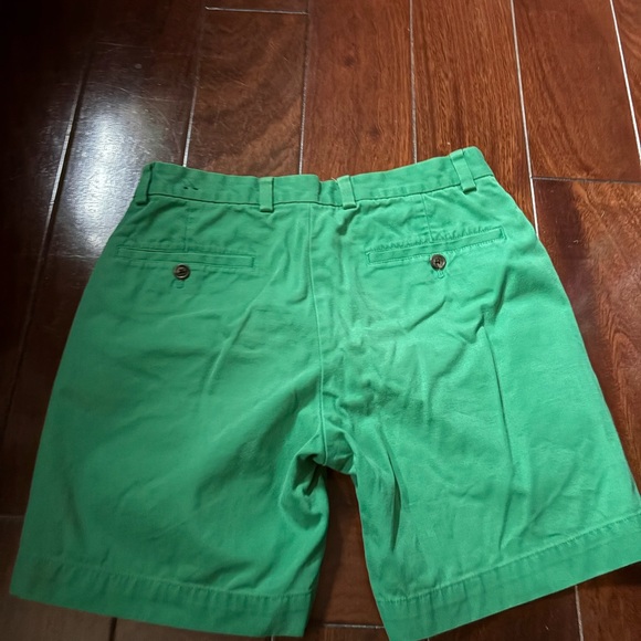 Brooks Brothers Green Flat Front Men's Shorts - Picture 4 of 6